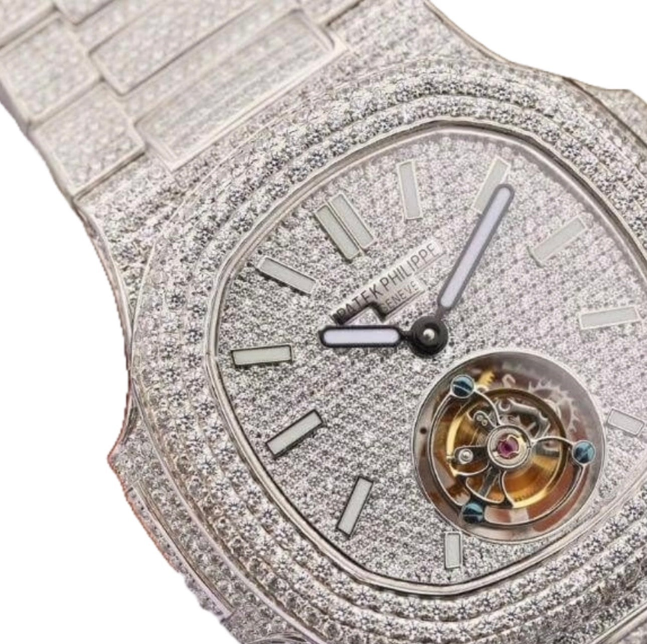 Patek Philippe Nautilus Bustdown